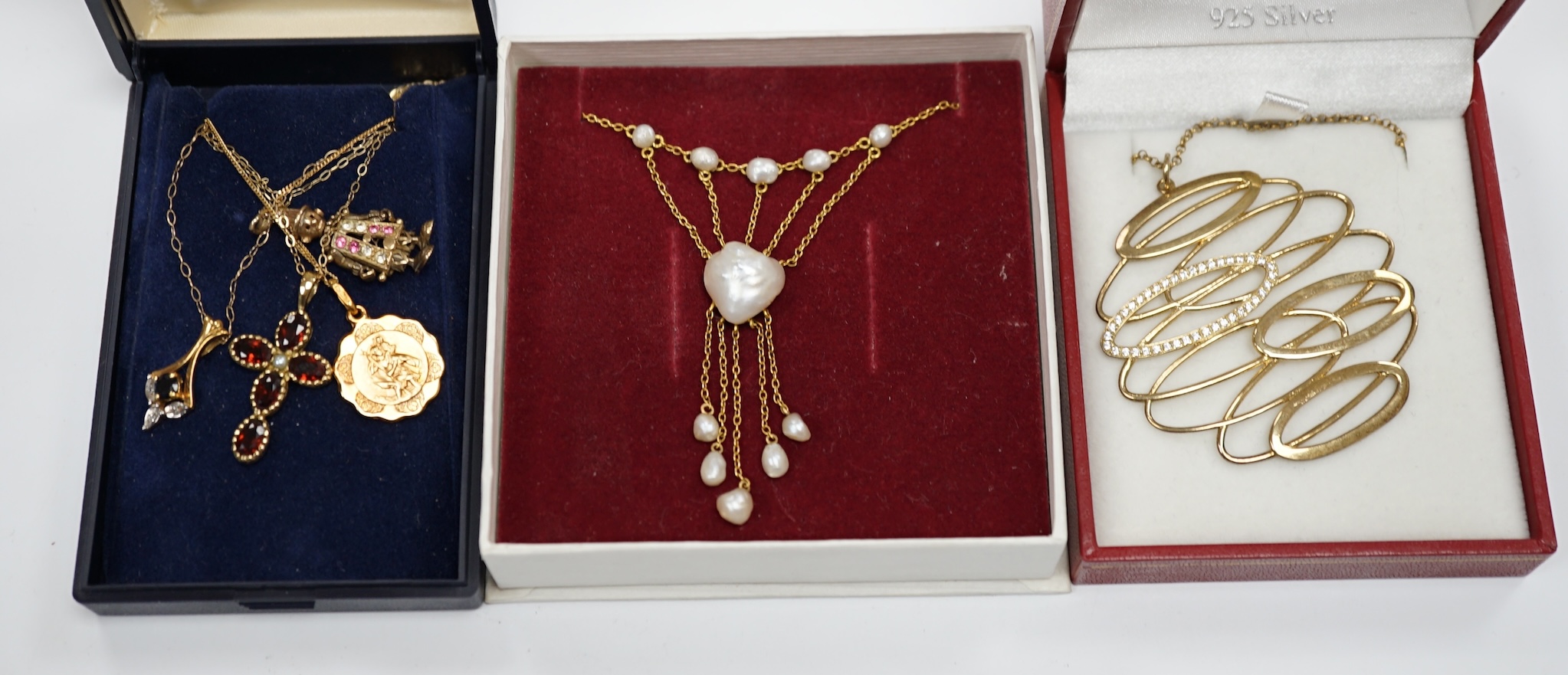 A small quantity of assorted mainly modern 9ct jewellery, including gem set ear studs, baroque pearl necklace, citrine set suite, pendant necklaces including garnet and seed pearl cross, silver gilt pendant necklace, etc